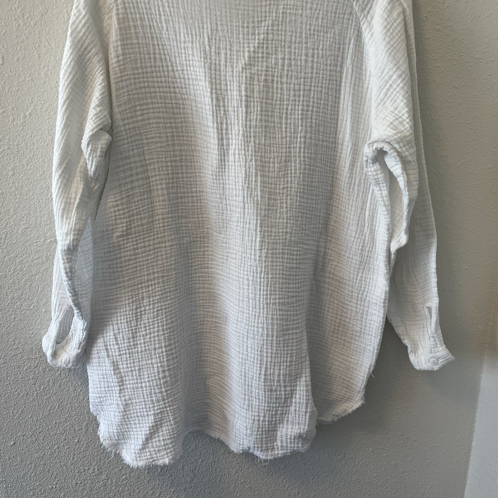 Lucca Women's Top Size XS White Gauzy Cotton Tunic Button Boho Beachy Cottage - Picture 10 of 15